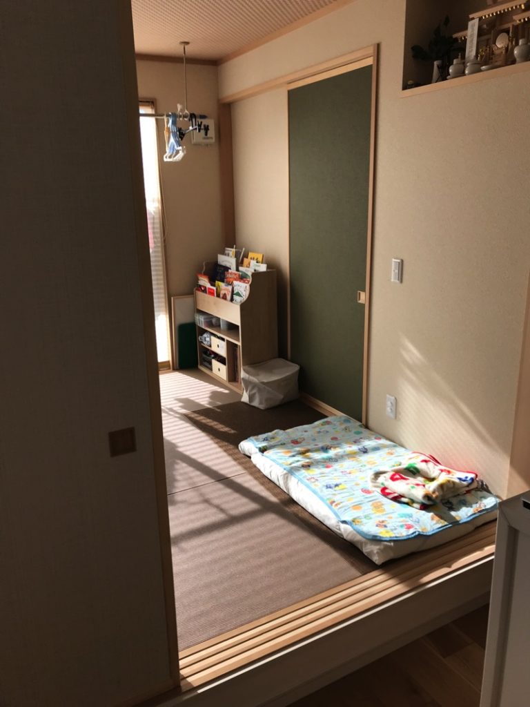 小上がり和室は子育てにおすすめ 赤ちゃんのお昼寝スペースに最適
